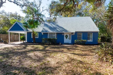 16606 Forest Park Dr, Lutz, FL 33549