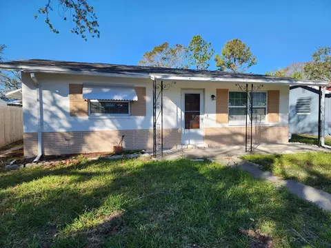 3015 Clinton St S, Gulfport, FL 33707