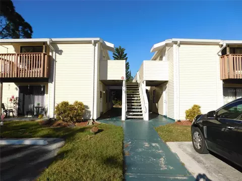 124 Loblolly Ct #C, Oldsmar, FL 34677