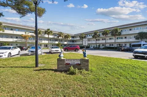 2385 Tahitian Ln #29, Clearwater, FL 33763