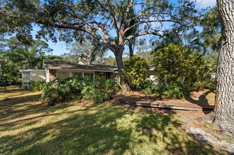 7250 128th St, Seminole, FL 33776