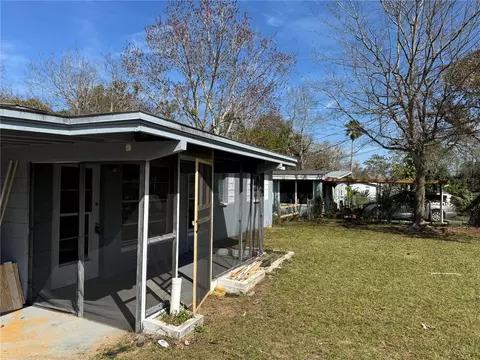 1224 10th St, Holly Hill, FL 32117