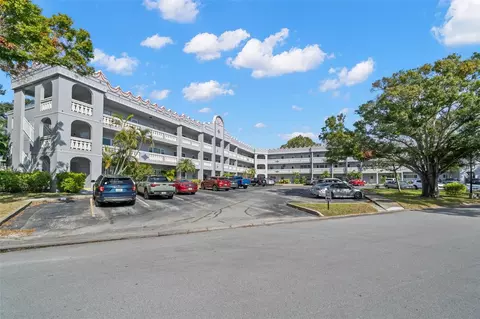 2294 Swedish Dr #4, Clearwater, FL 33763