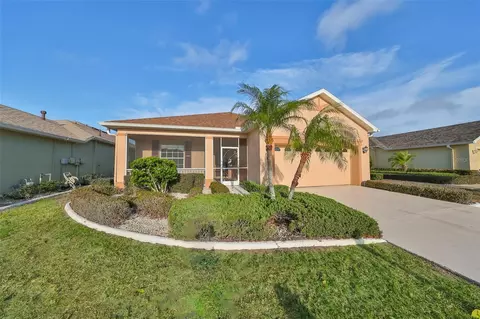 1141 Emerald Dunes Dr, Sun City Center, FL 33573