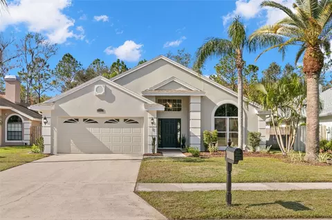 860 Crestridge Cir, Tarpon Springs, FL 34688