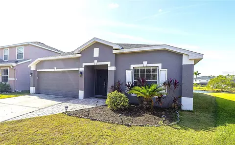 8618 Tidal Bay Ln, Tampa, FL 33635