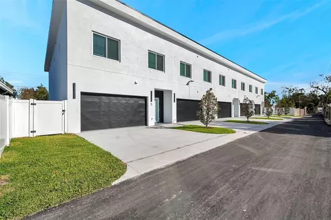 2608 W Columbus Dr #1-5, Tampa, FL 33607
