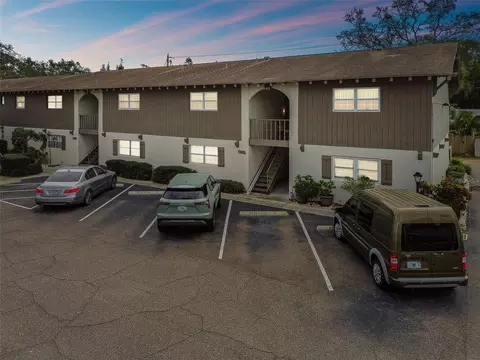 6058 1st Ave S #30, Saint Petersburg, FL 33707