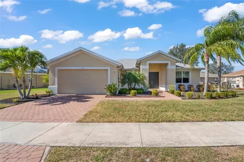 5432 Layton Dr, Venice, FL 34293
