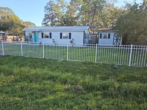 808 4th Ave SW, Ruskin, FL 33570