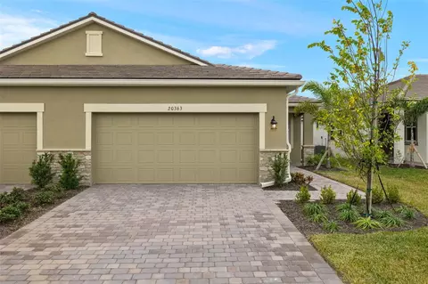 20363 Symphony Pl, Venice, FL 34293