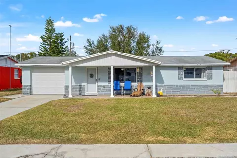 5047 Fitchburg Dr, Holiday, FL 34690
