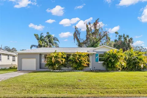 1859 East Dr, Clearwater, FL 33755