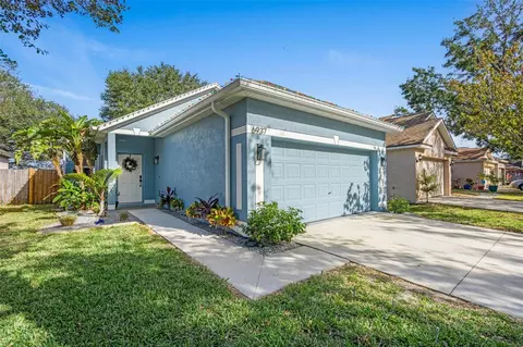 6937 Exeter Park Pl, Apollo Beach, FL 33572