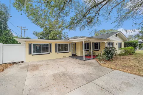 10708 Edgewater Ln, Tampa, FL 33612
