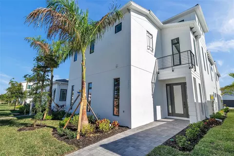 5935 Cat Claw Ln, Bradenton, FL 34210
