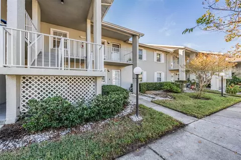 1435 Millstream Ln #202, Dunedin, FL 34698