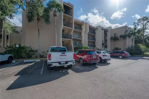 90 S Highland Ave #416, Tarpon Springs, FL 34689