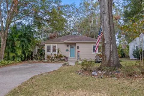 944 Montrose Blvd N, Saint Petersburg, FL 33703