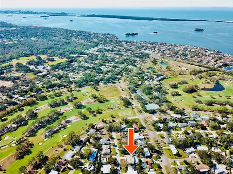 1136 Burke Ave, Dunedin, FL 34698