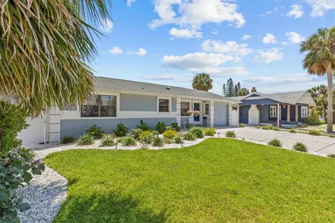 709 Mandalay Ave, Clearwater Beach, FL 33767