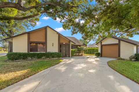 2205 Sequoia Dr, Clearwater, FL 33763