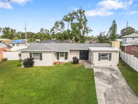 3207 River Cove Dr, Tampa, FL 33614
