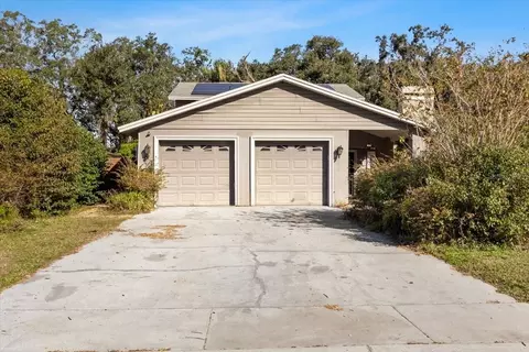 6006 Soaring Ave, Temple Terrace, FL 33617