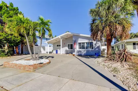 3317 E De Bazan Ave, Saint Pete Beach, FL 33706