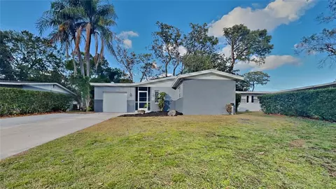 121 Floral Dr, Tampa, FL 33613