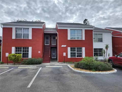 1290 83rd Ave N #B, Saint Petersburg, FL 33702