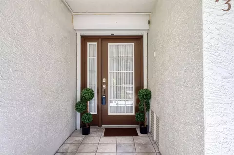 273 Madeira Cir, Tierra Verde, FL 33715