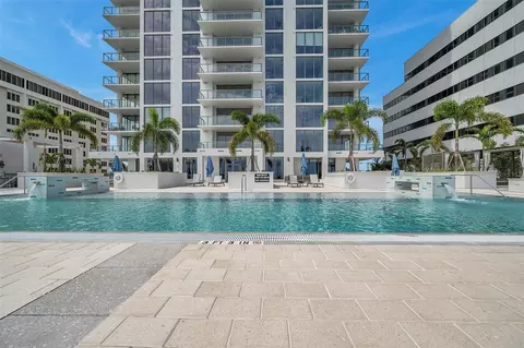 301 1st St S #205, Saint Petersburg, FL 33701