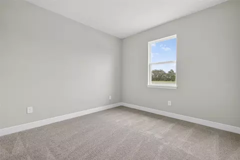 Bedroom - 12458 49th St E, Parrish, FL 34219 photo 8 of 10