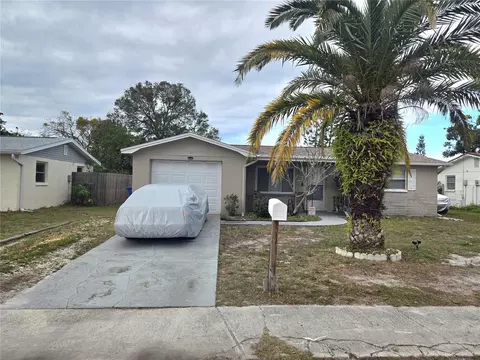 3041 Primrose Dr, Holiday, FL 34691