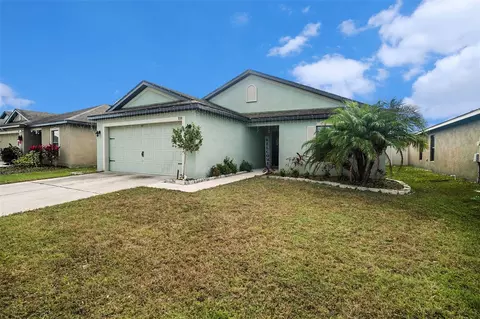 939 Wynnmere Walk Ave, Ruskin, FL 33570