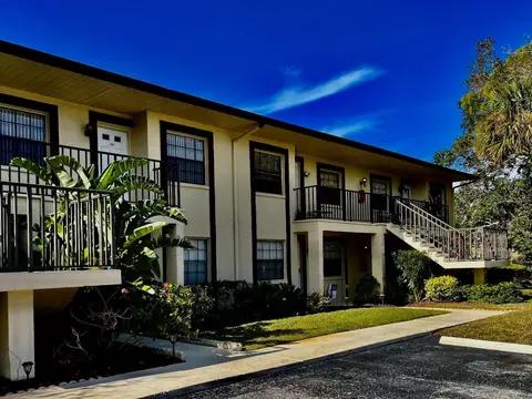 2400 Winding Creek Blvd #21A-103, Clearwater, FL 33761