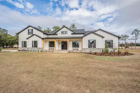 35545 Pony Pond Rd, Dade City, FL 33523