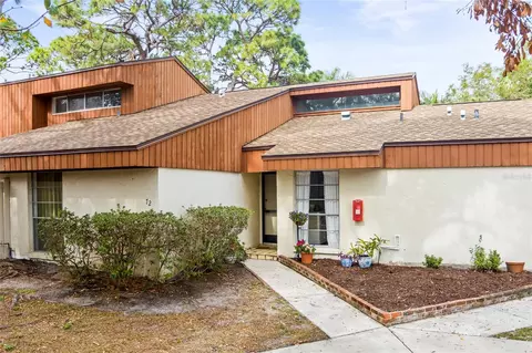 2064 Sunset Point Rd #72, Clearwater, FL 33765