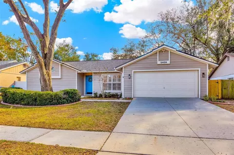 2409 Arborwood Dr, Valrico, FL 33596