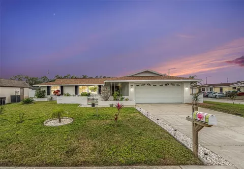 3751 Waterbird Dr, New Port Richey, FL 34652