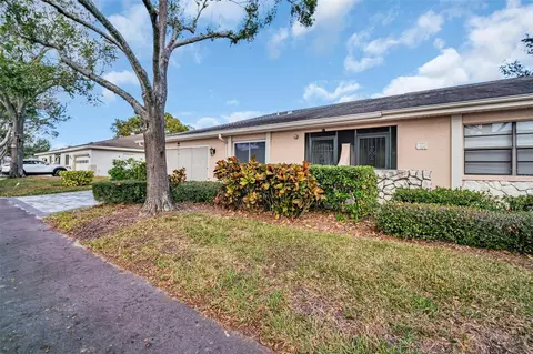 2526 Lancaster Dr, Sun City Center, FL 33573