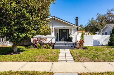 1223 13th St N, Saint Petersburg, FL 33705