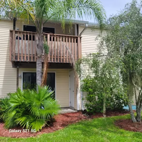 122 Loblolly Ct #H, Oldsmar, FL 34677