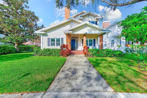 2433 W Watrous Ave, Tampa, FL 33629