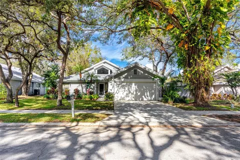 3003 Longbrooke Way, Clearwater, FL 33760