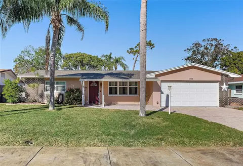 11115 66th Ter, Seminole, FL 33772