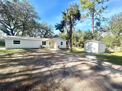 18415 Geraldine Rd, Dade City, FL 33523