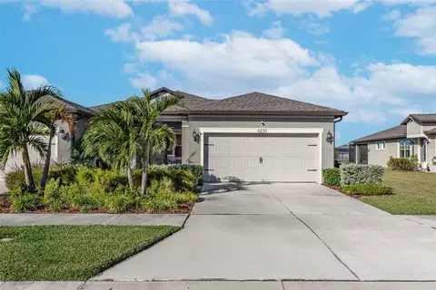 6230 Mooring Line Cir, Apollo Beach, FL 33572