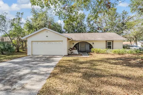 8512 Renald Blvd, Temple Terrace, FL 33637
